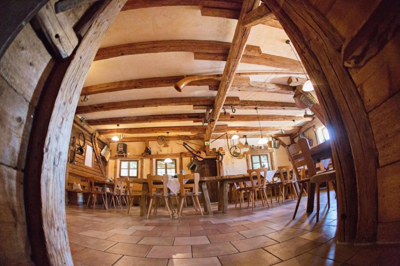Sporthotel Neuburg Neuburg an Der Donau Dış mekan fotoğraf