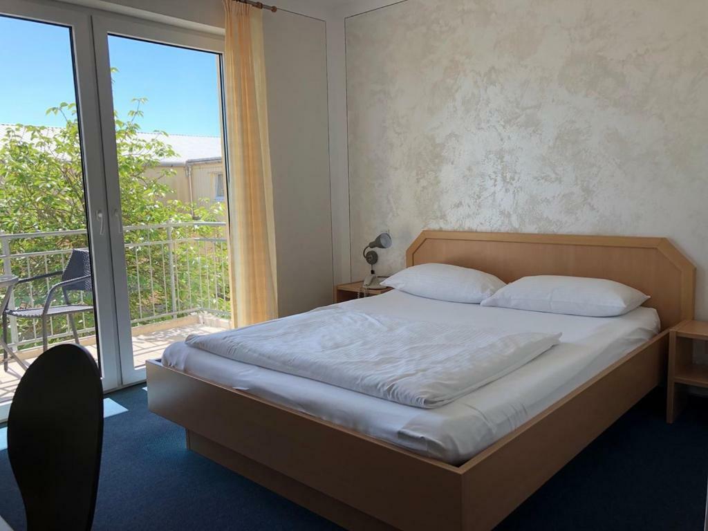 Sporthotel Neuburg Neuburg an Der Donau Dış mekan fotoğraf
